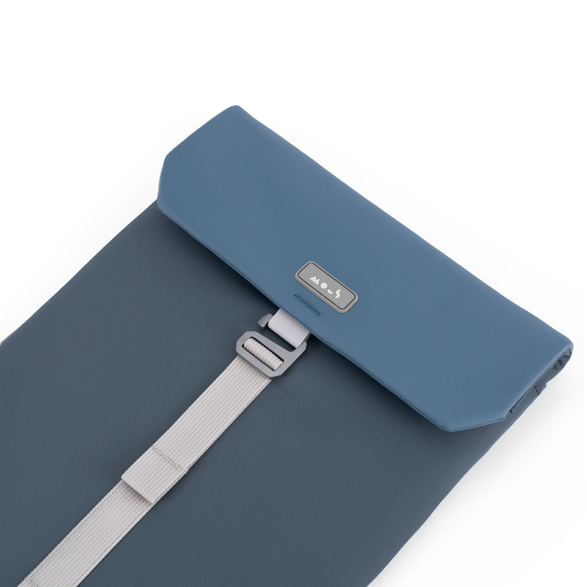 Marine Universal Sleeve