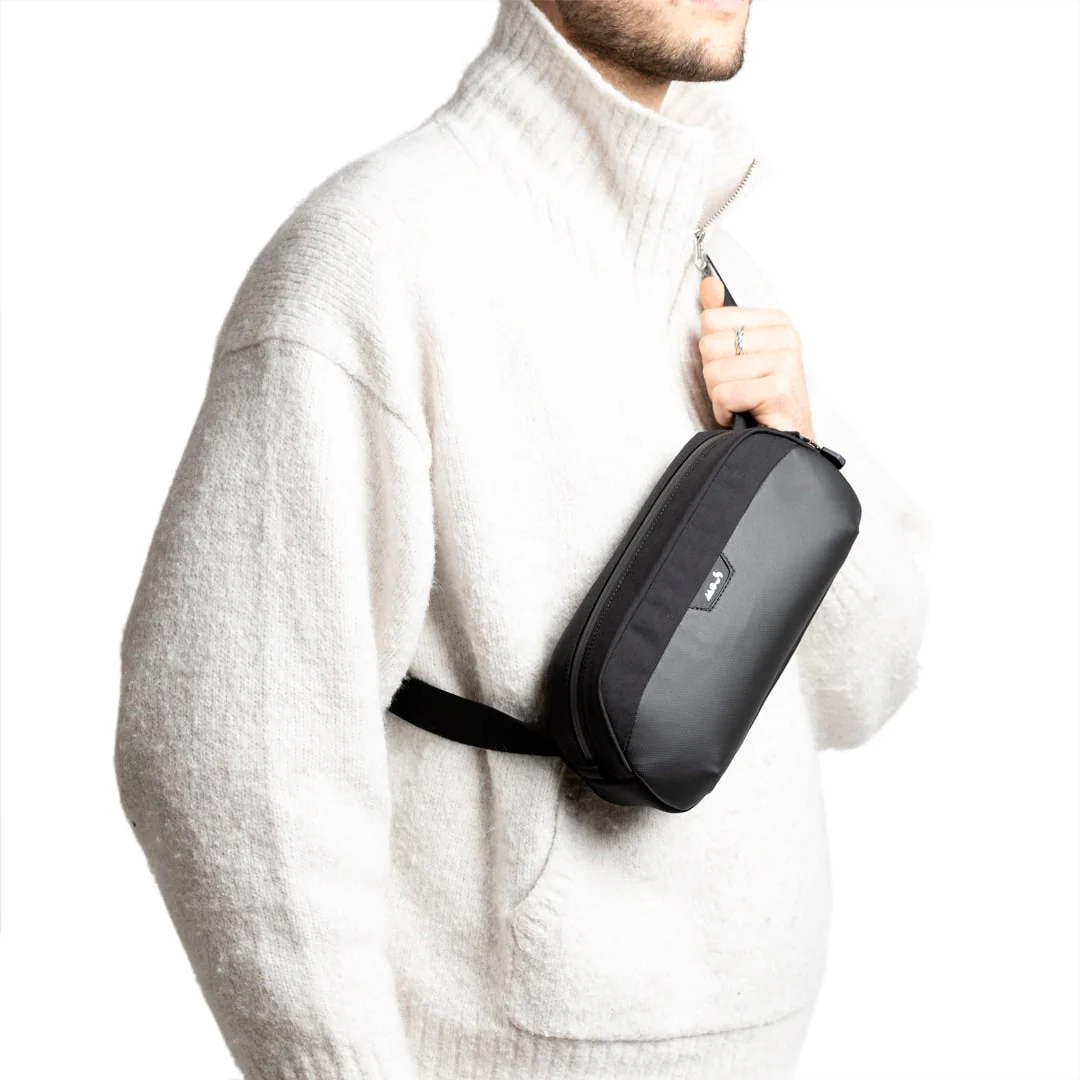 497-tech-pouch-extreme-5.webp Tech Pouch - Extreme